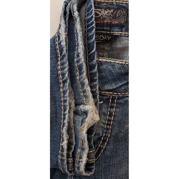 Silver Tuesday Bootcut Distressed Jeans ~ Women's Plus W30 L33 - Picture 10 of 14